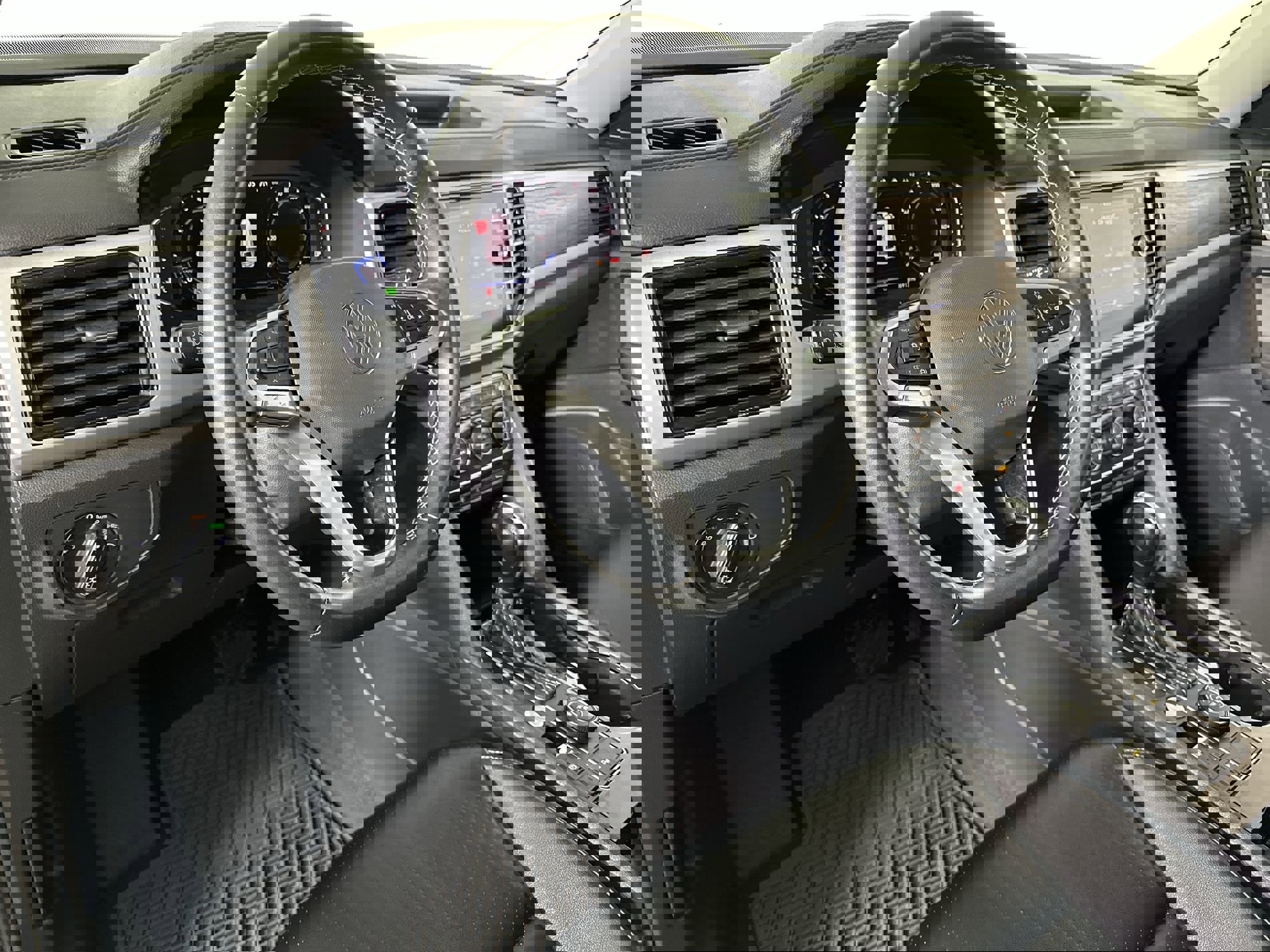 Used 2022 Volkswagen Atlas SE image 46