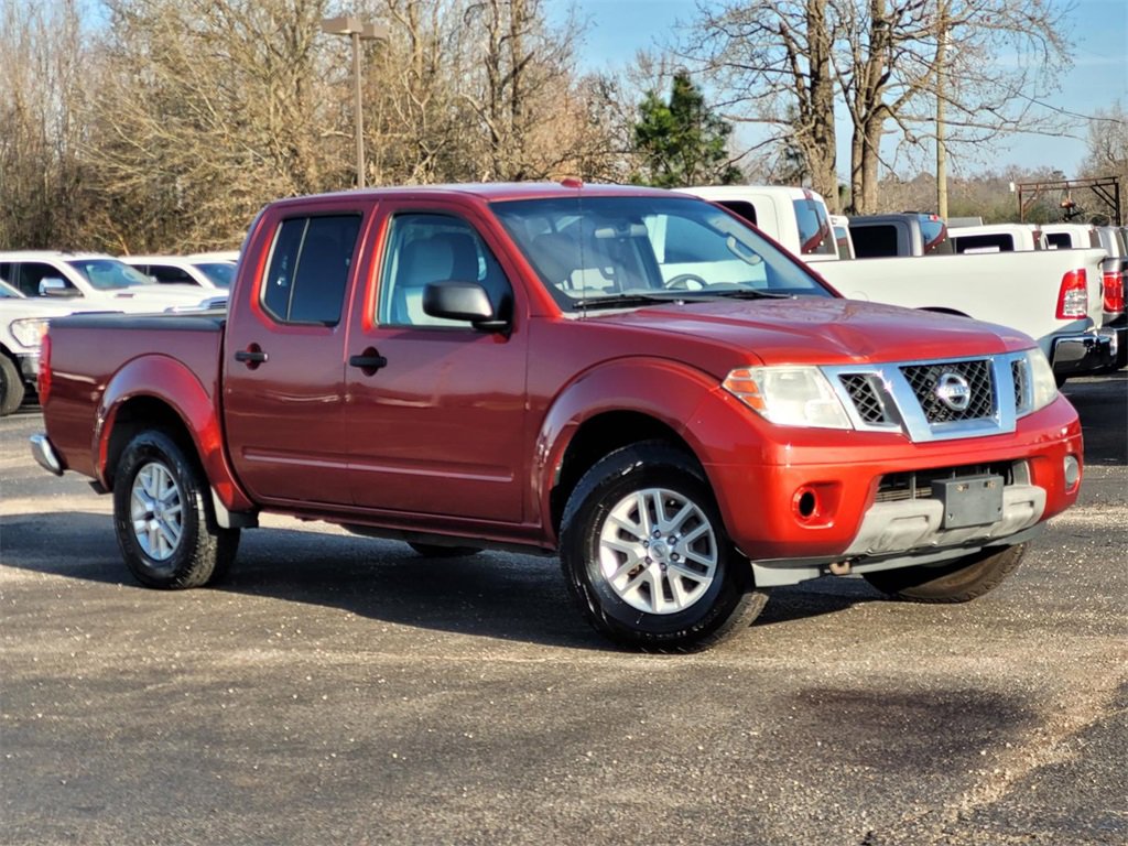 Used 2016 Nissan Frontier SV image 1