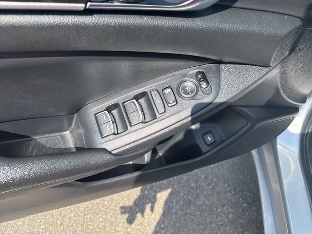 Used 2019 Honda Accord Sport image 16