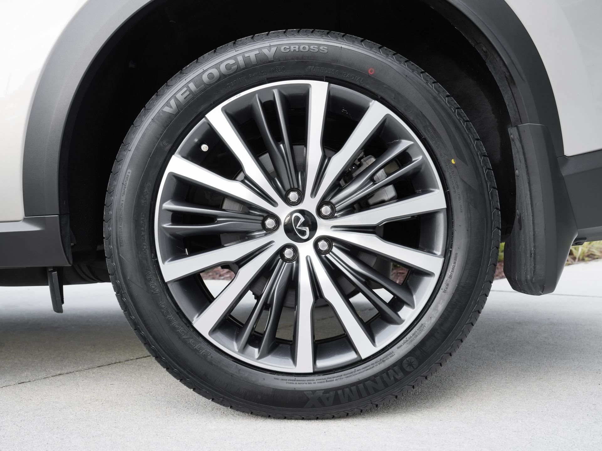 Certified 2023 INFINITI QX60 Sensory w/ Vision Package FWD image 28