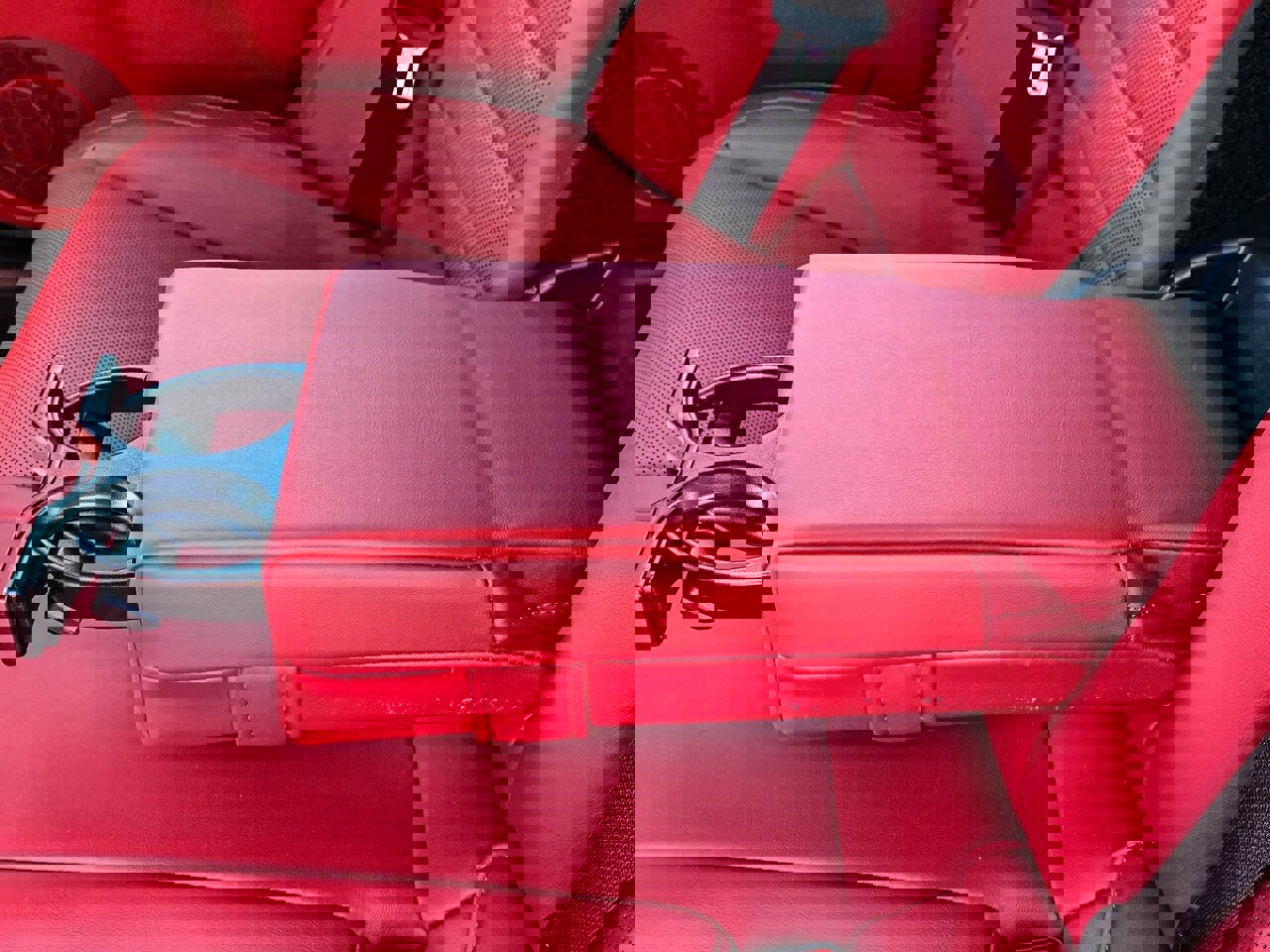 Used 2025 Lexus IS 350 F Sport w/ Navigation Package image 31