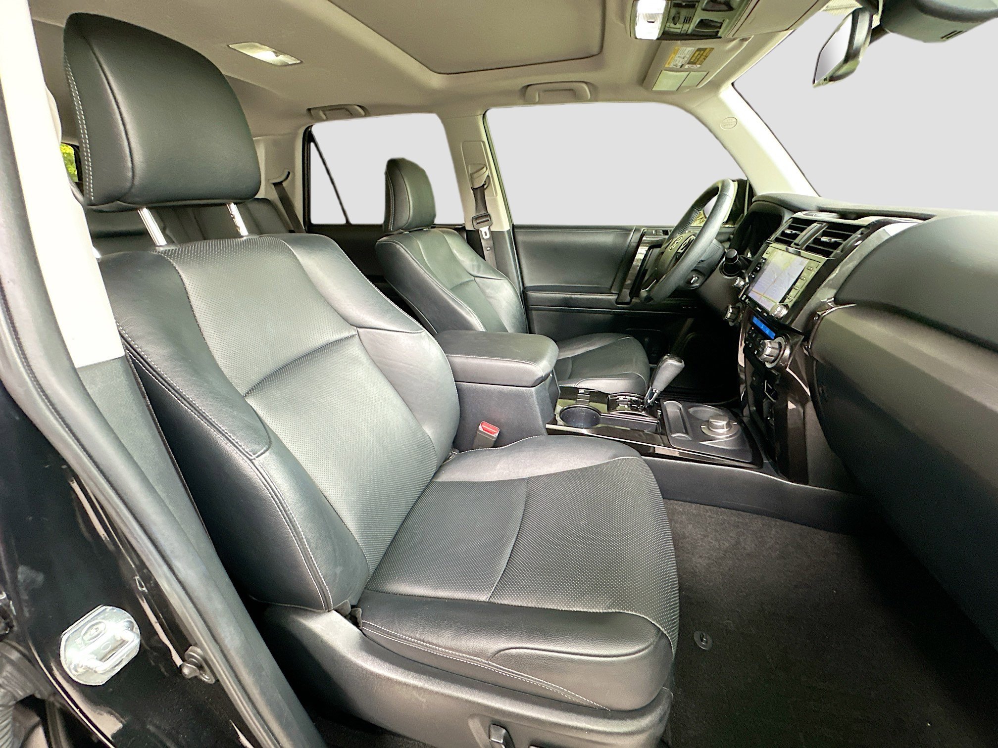Used 2020 Toyota 4Runner Nightshade AWD/4WD image 28