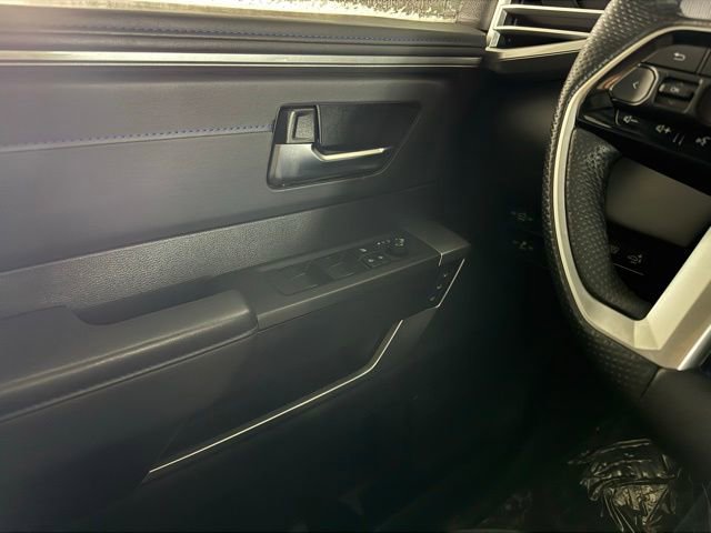 Used 2023 Toyota Tundra Platinum w/ Advanced Package image 33