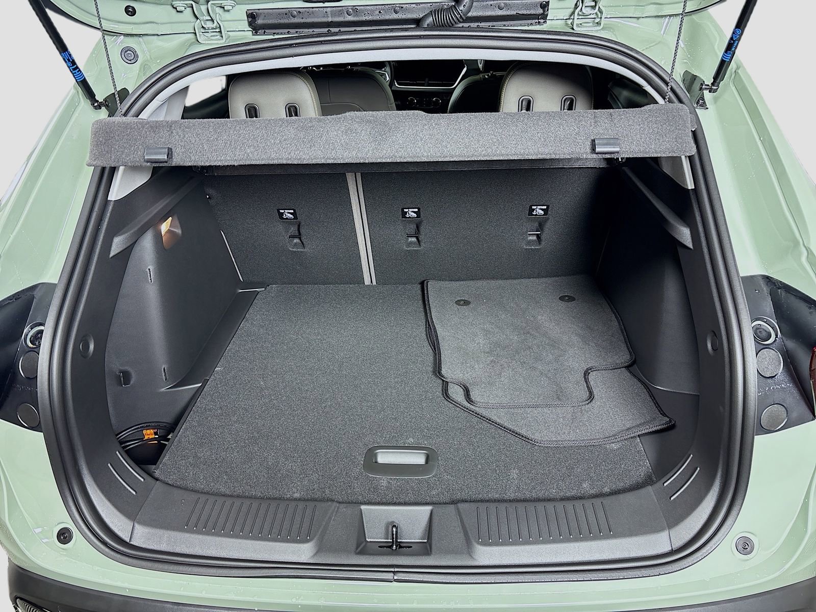 New 2026 Chevrolet Trax ACTIV w/ Sunroof Package image 31