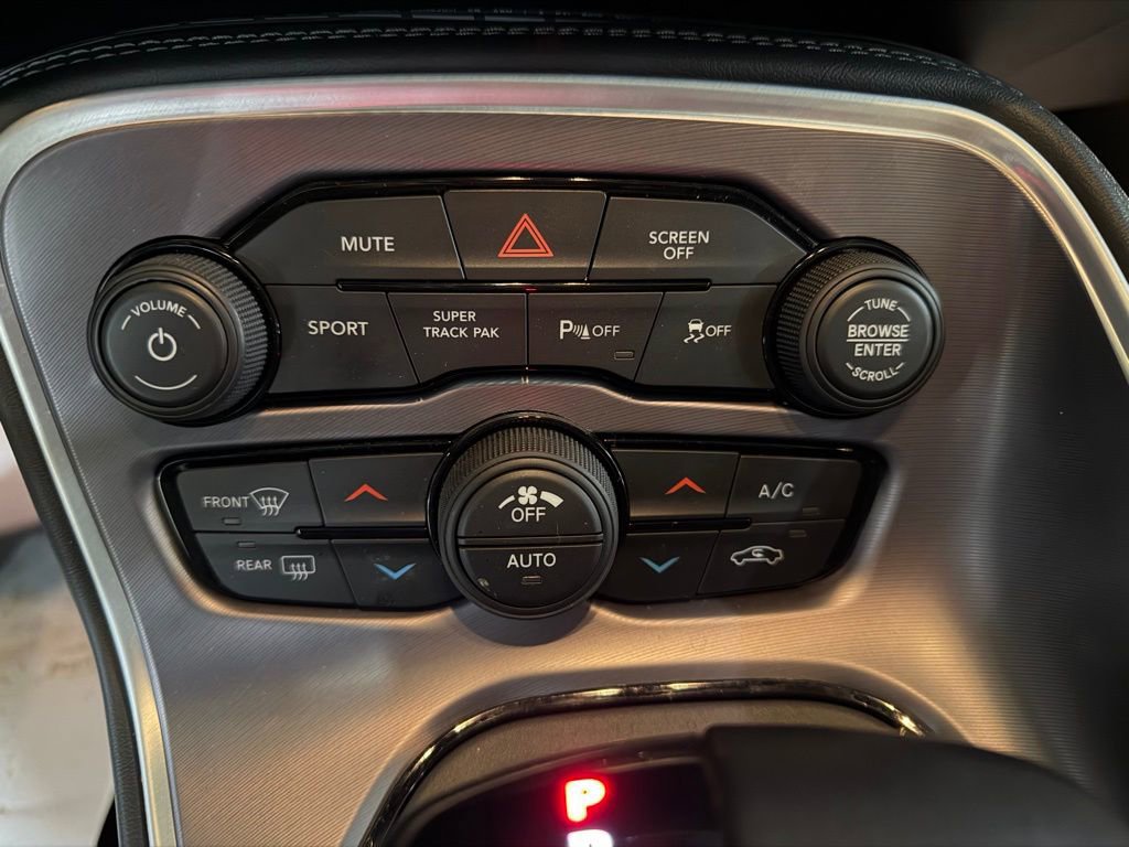 Used 2020 Dodge Challenger R/T w/ Plus Package image 24