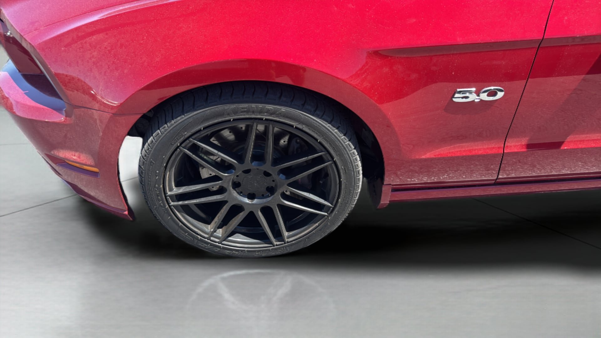 Used 2013 Ford Mustang GT RWD image 37