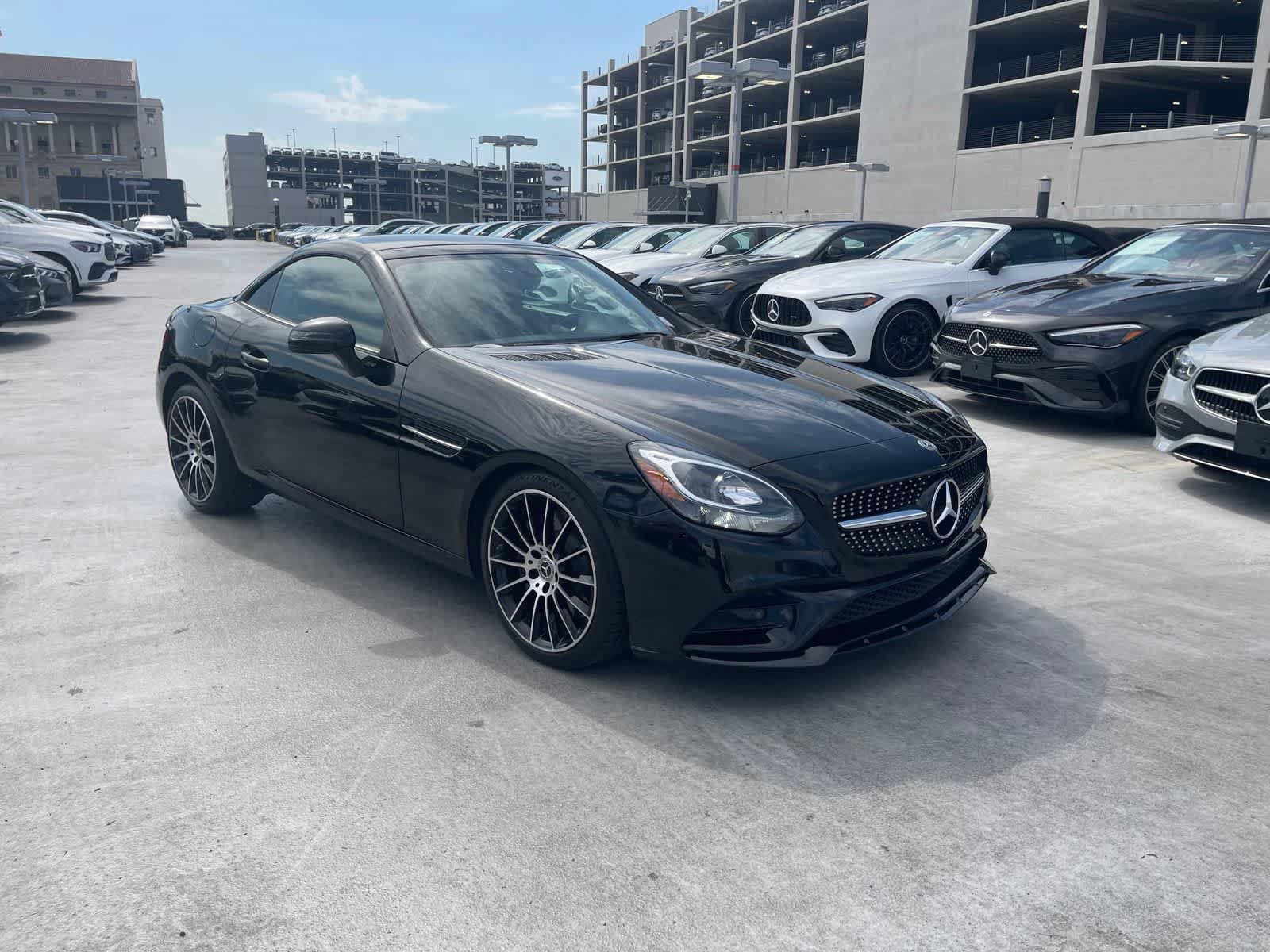 Used 2020 Mercedes-Benz SLC 300 video 2
