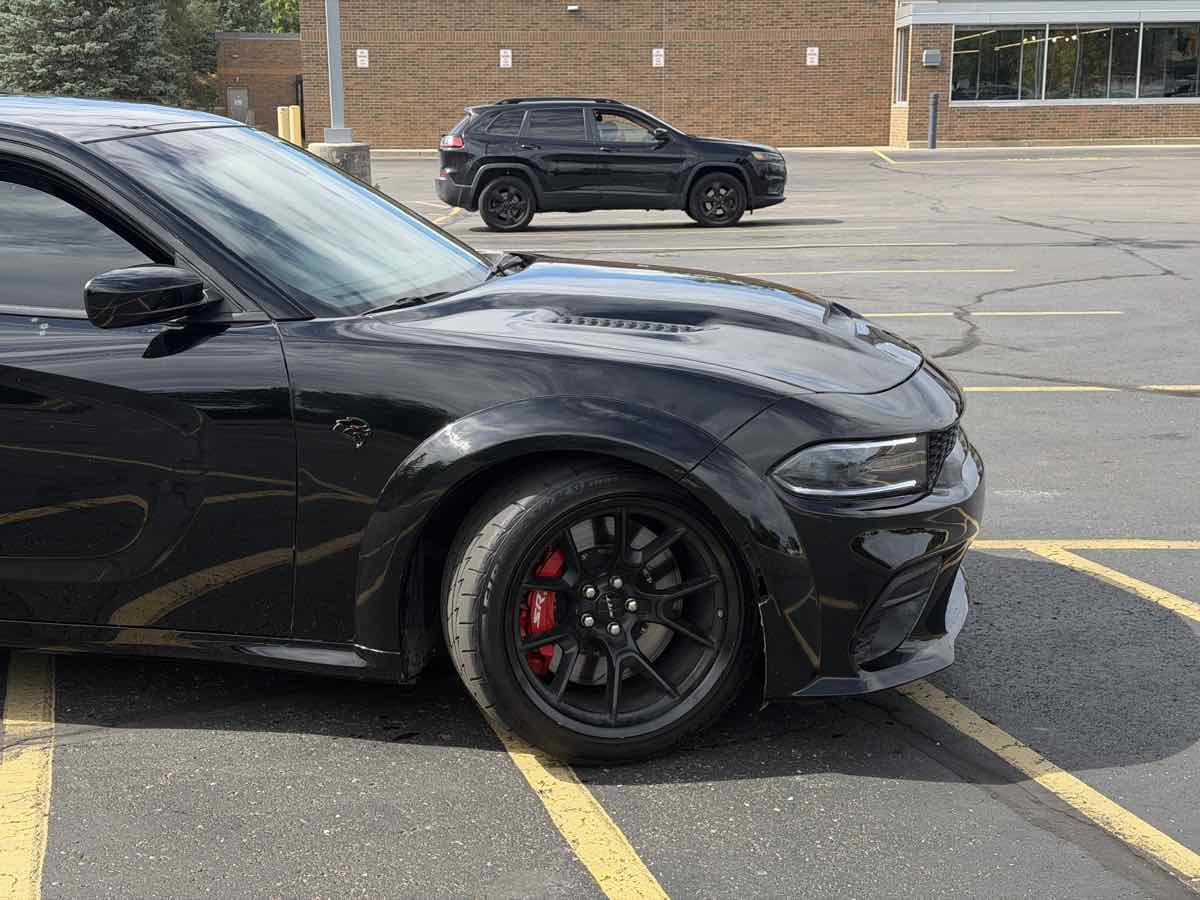 Used 2021 Dodge Charger SRT Hellcat RWD image 2