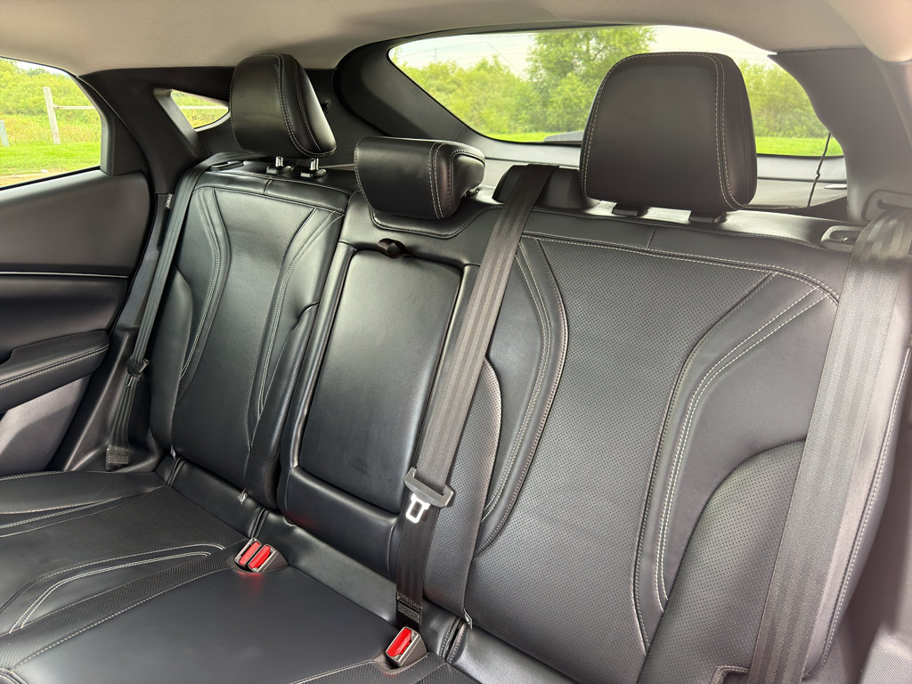 Used 2023 Ford Mustang Mach-E Premium AWD/4WD image 35