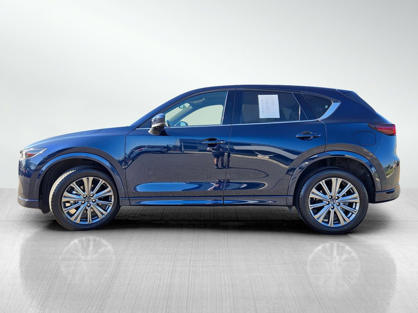 Certified 2025 MAZDA CX-5 Signature AWD/4WD image 10