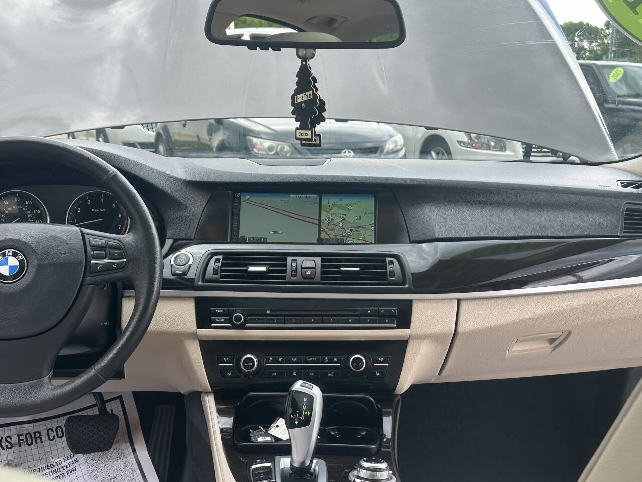 Used 2013 BMW 528i xDrive Sedan AWD/4WD image 16