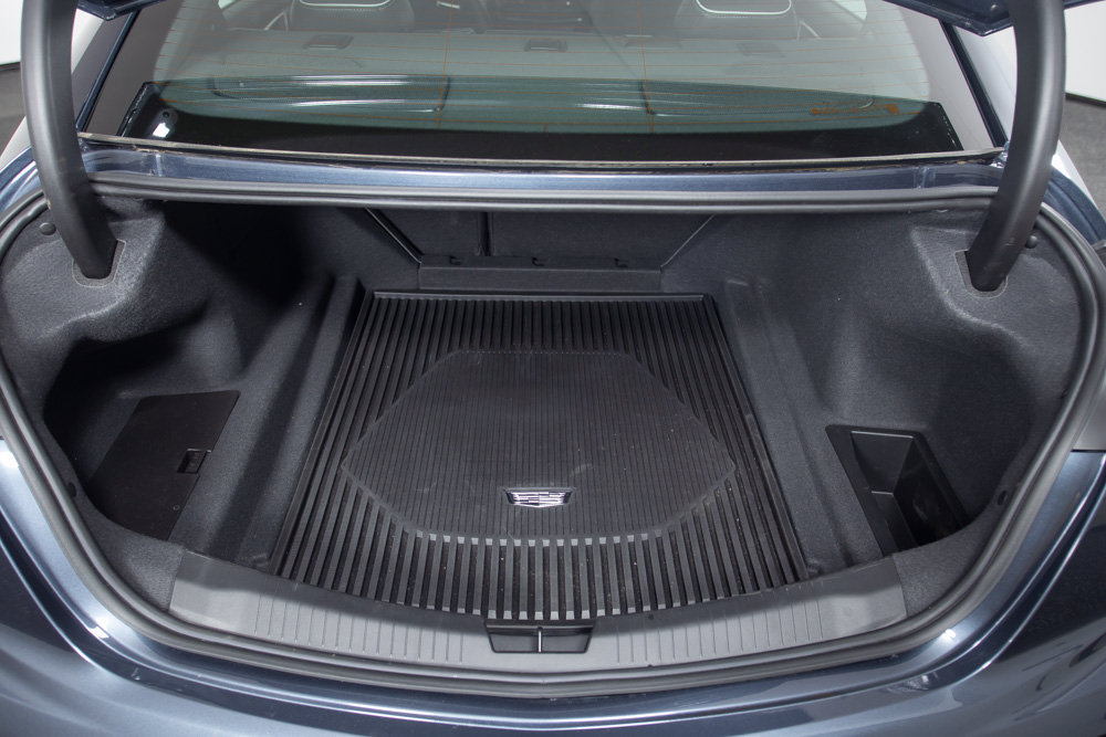 Used 2025 Cadillac CT5 V Blackwing w/ Parking Package RWD image 15