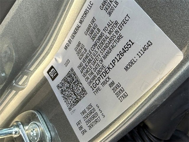 Used 2023 Chevrolet Colorado Z71 w/ Z71 Convenience Package 2 image 26