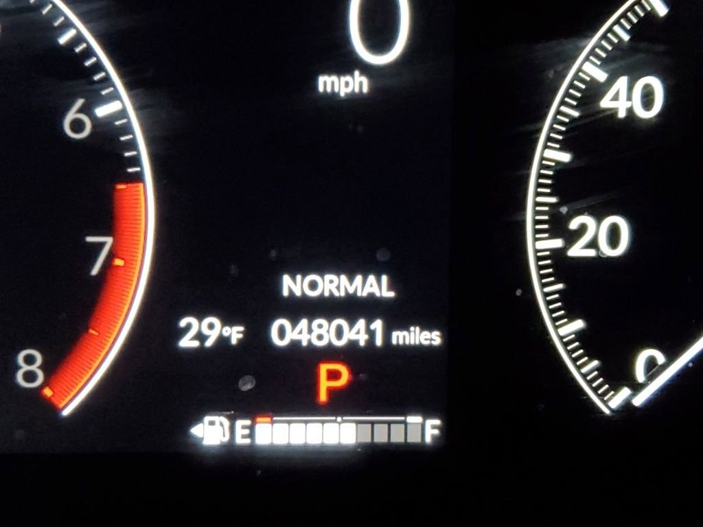 Used 2023 Honda Pilot Touring image 15