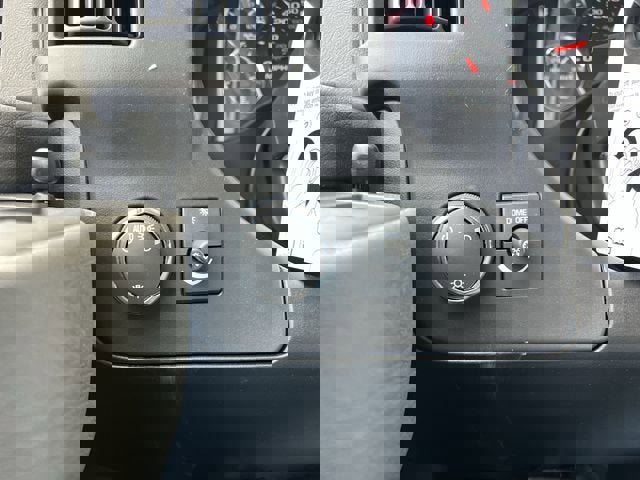 New 2026 Chevrolet Express 3500 LS image 17