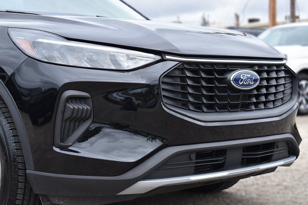 Certified 2024 Ford Escape Active AWD/4WD image 5