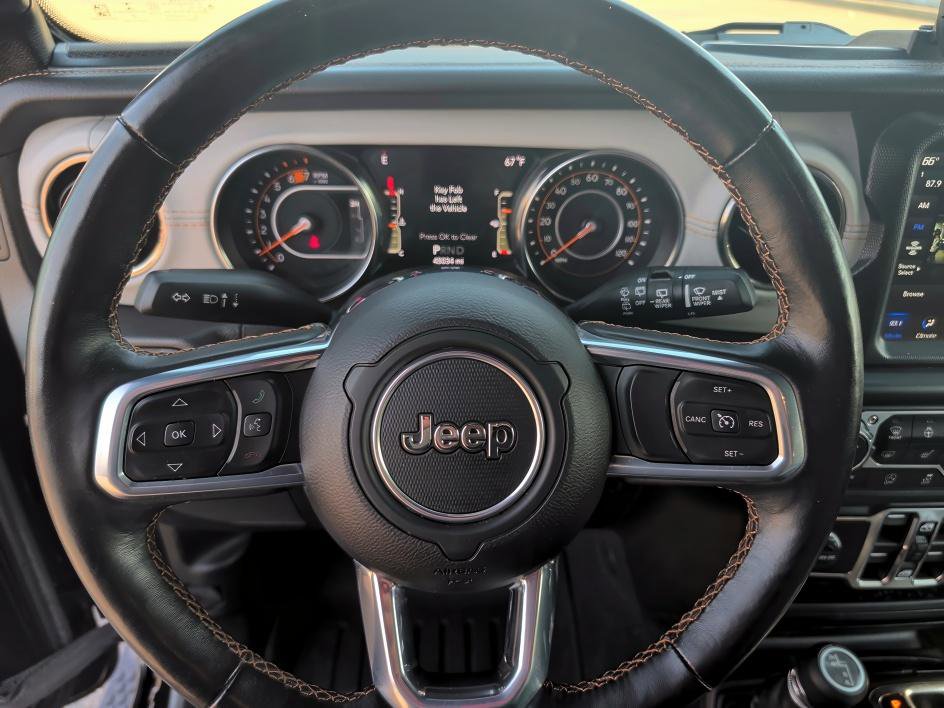 Used 2022 Jeep Wrangler Unlimited Sahara image 18