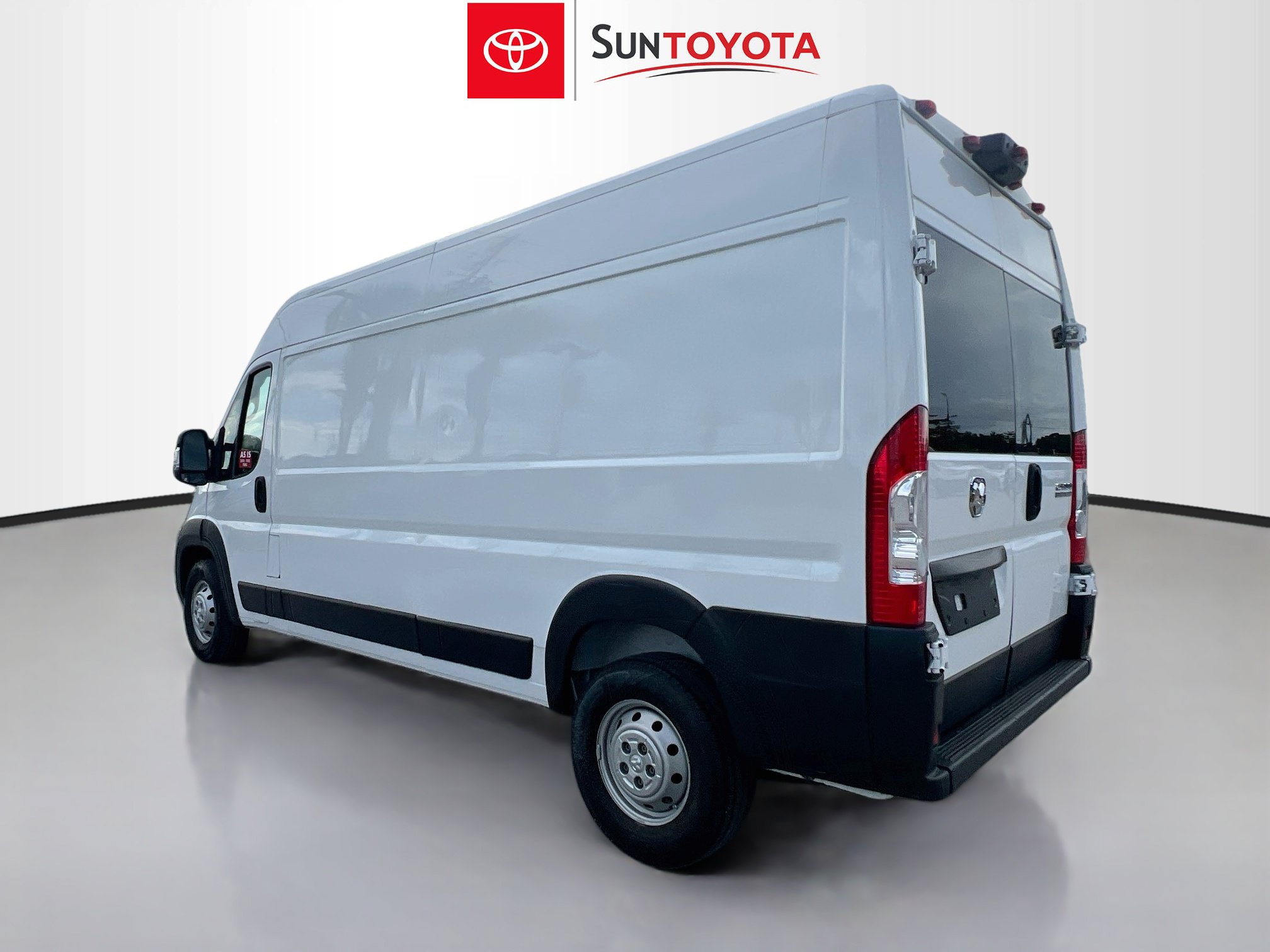 Used 2023 RAM ProMaster 2500 FWD image 6