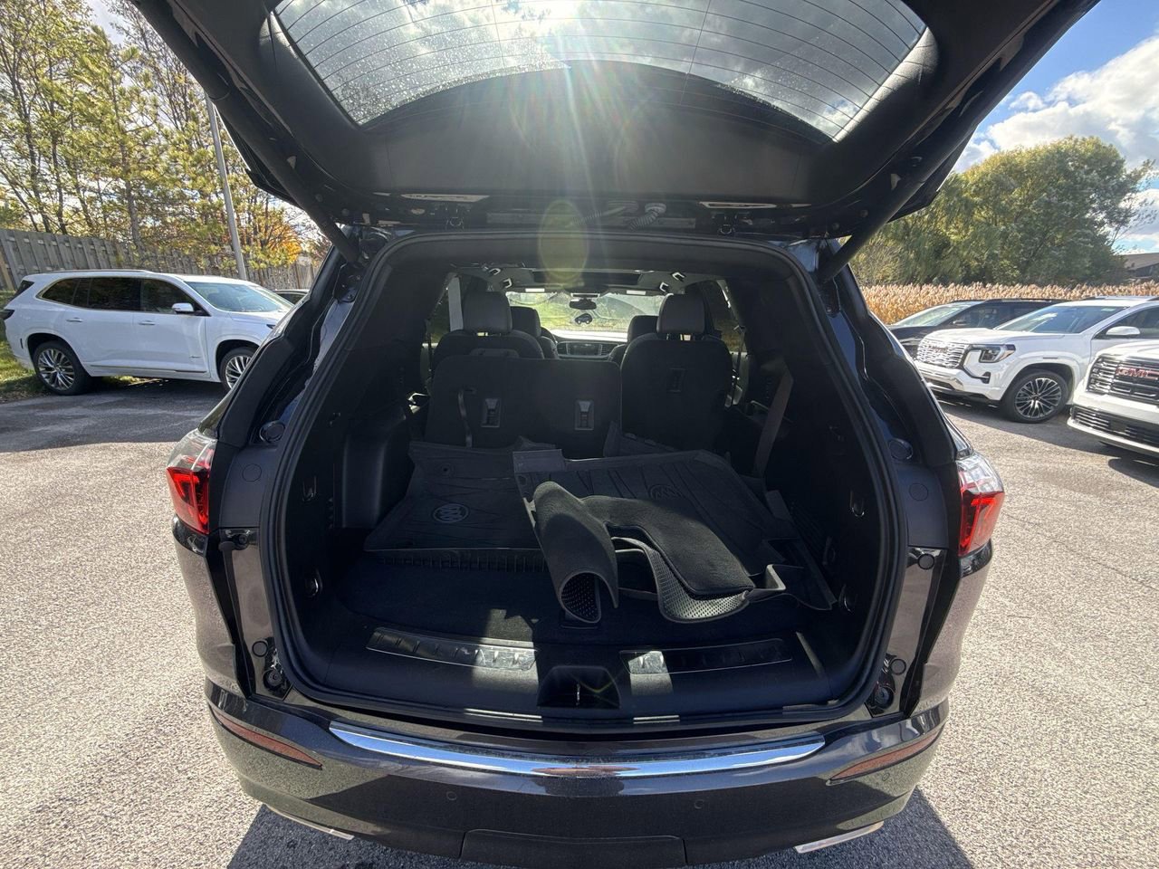 Certified 2023 Buick Enclave Essence w/ Experience Buick Package image 31