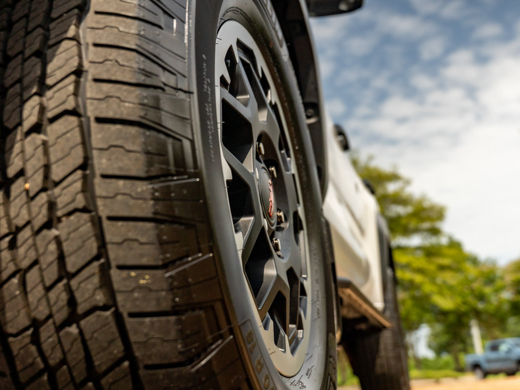 New 2026 Toyota 4Runner TRD Off-Road Premium AWD/4WD image 10