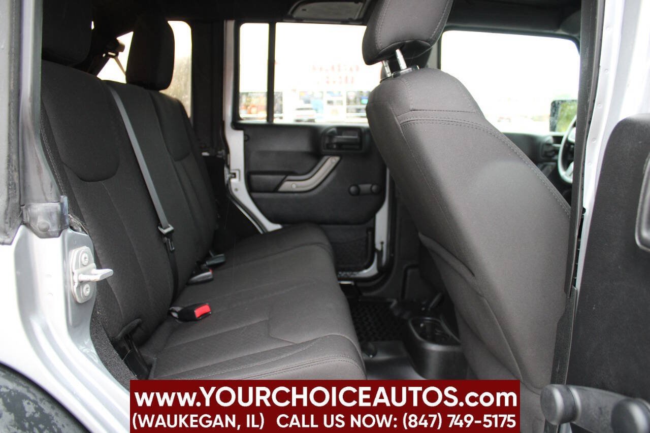 Used 2016 Jeep Wrangler Unlimited Sport AWD/4WD image 15