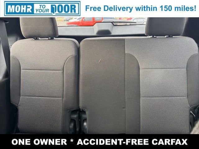 Used 2023 Chevrolet Traverse LT image 34