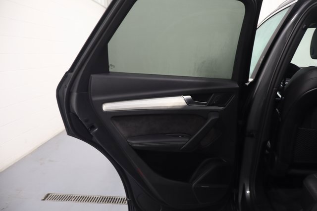 Used 2020 Audi SQ5 Premium Plus image 11