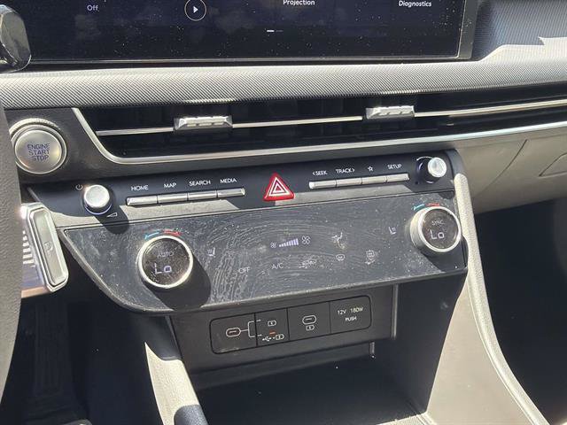 Used 2025 Hyundai Sonata SEL FWD image 30
