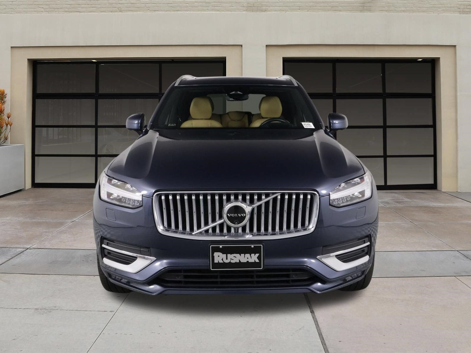 Used 2024 Volvo XC90 B6 Ultimate w/ Lounge Package AWD/4WD image 6