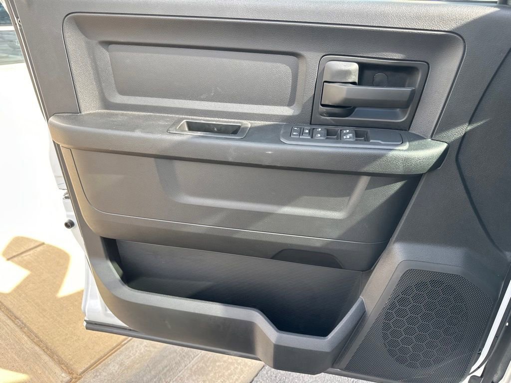 New 2025 RAM 2500 Tradesman w/ Chrome Appearance Group image 25