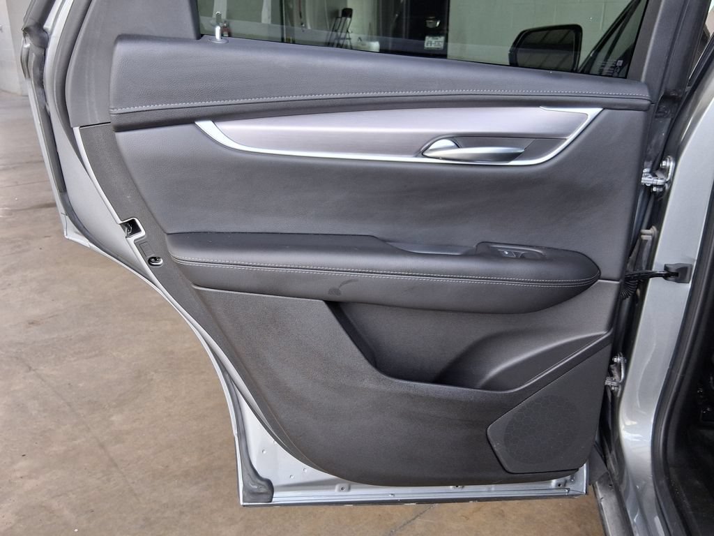 Used 2024 Cadillac XT5 Luxury w/ LPO, Floor Liner Package FWD image 19