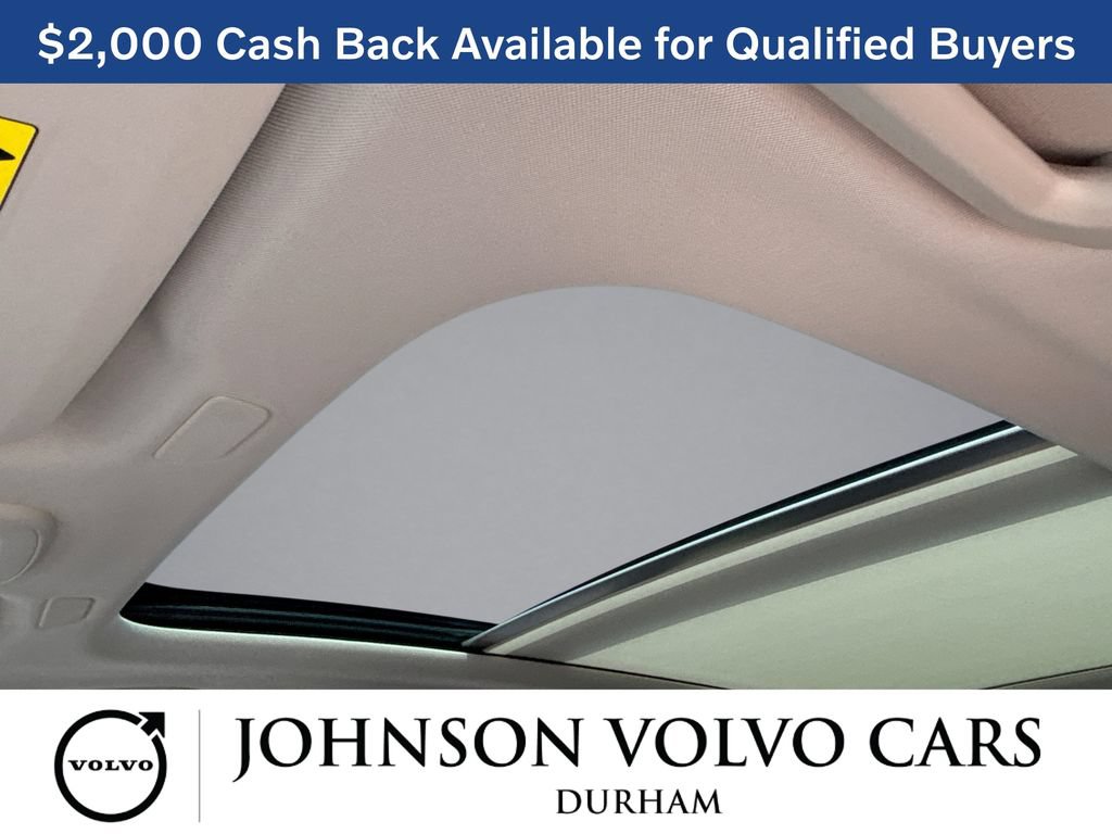 New 2026 Volvo XC60 B5 Plus w/ Climate Package AWD/4WD image 16