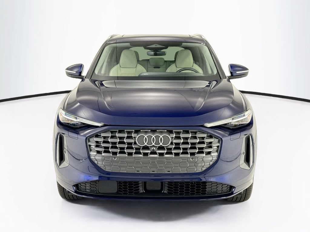Certified 2025 Audi Q5 Premium Plus w/ Premium Plus AWD/4WD image 2