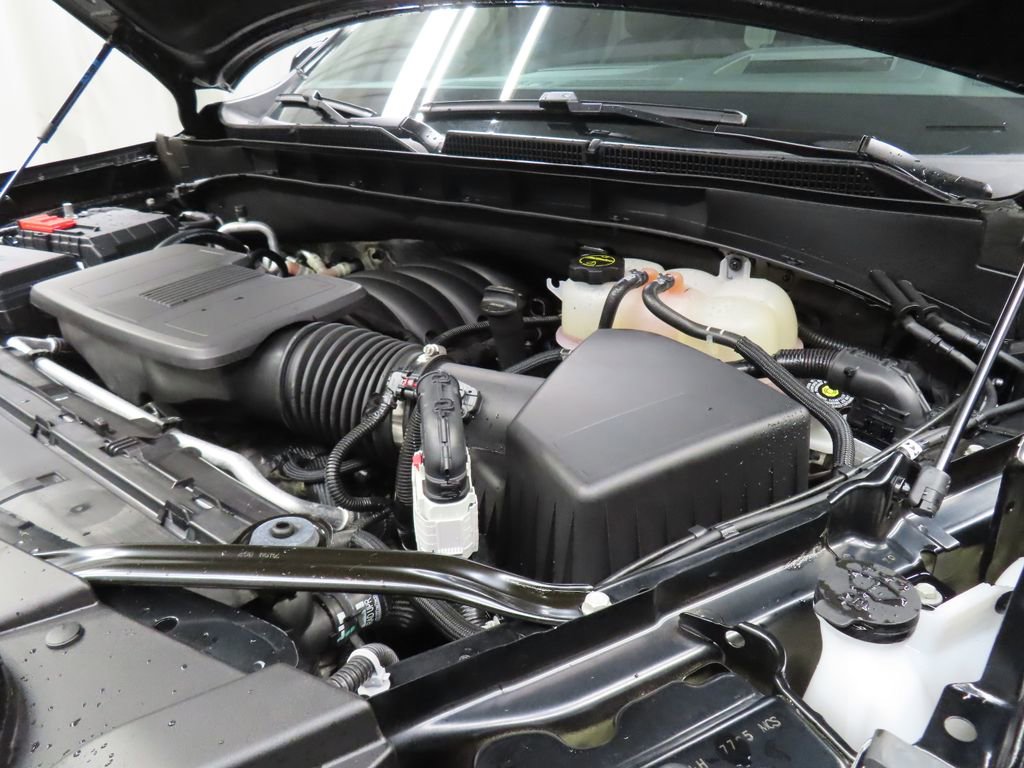 Used 2025 GMC Yukon Denali w/ Denali Reserve Package image 28