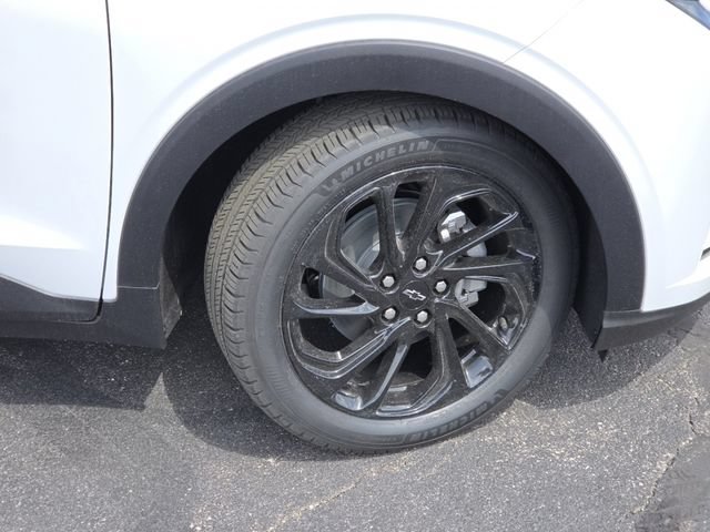 New 2027 Chevrolet Bolt RS FWD image 21
