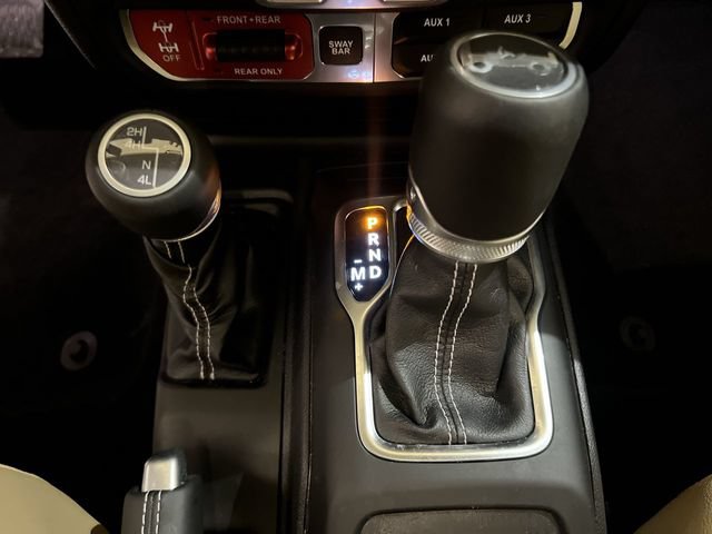 Used 2019 Jeep Wrangler Unlimited Rubicon AWD/4WD image 15