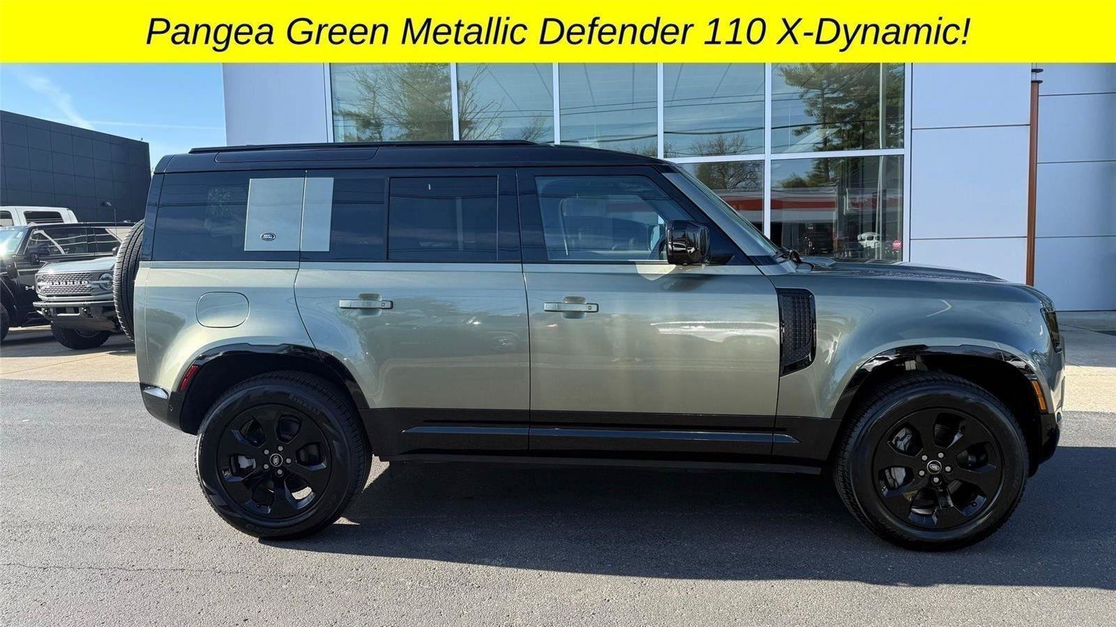 Used 2023 Land Rover Defender 110 X-Dynamic SE AWD/4WD image 1