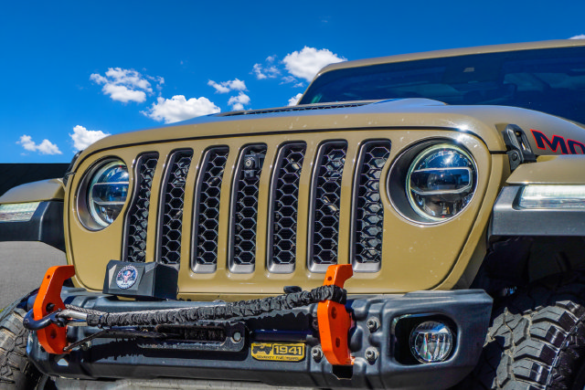 Used 2020 Jeep Gladiator Mojave AWD/4WD image 37