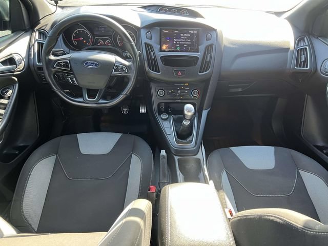 Used 2016 Ford Focus ST FWD image 15