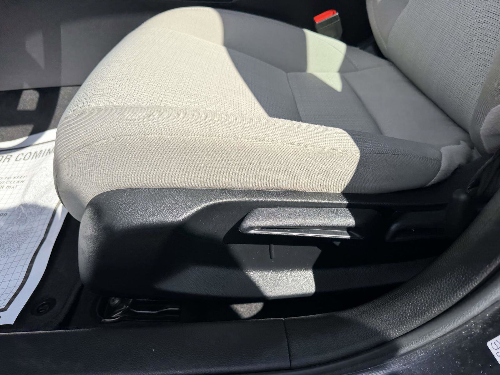 Used 2023 Honda Civic LX image 15