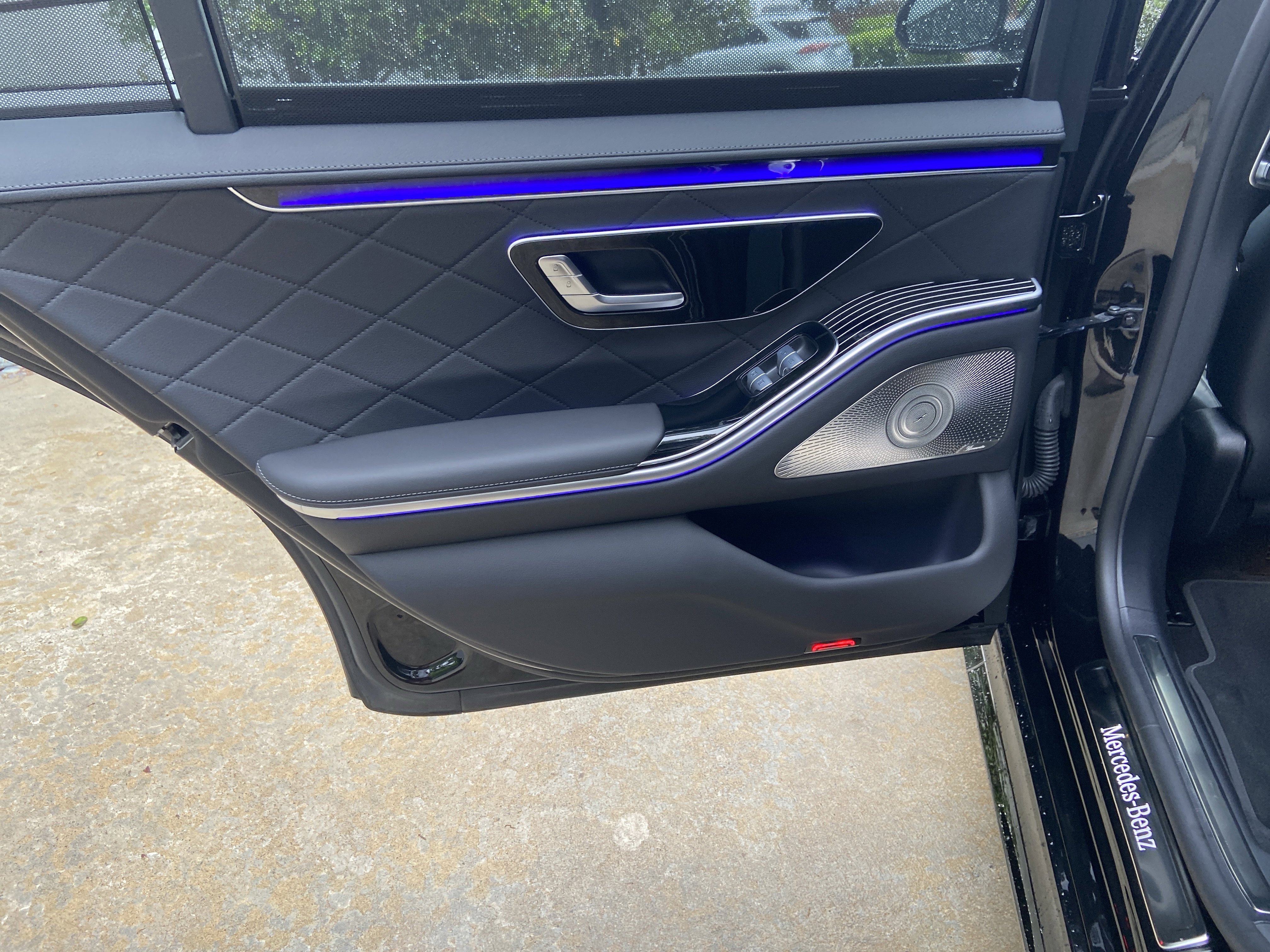 Certified 2024 Mercedes-Benz S 580e 4MATIC Sedan image 25