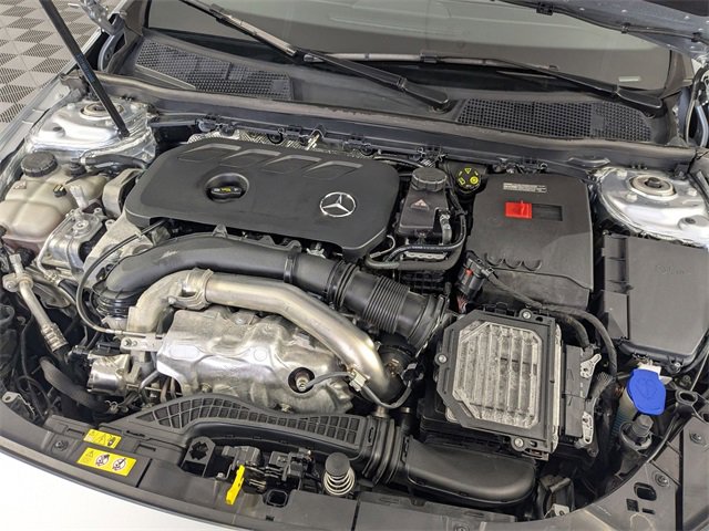 Used 2025 Mercedes-Benz CLA 250 4MATIC image 34