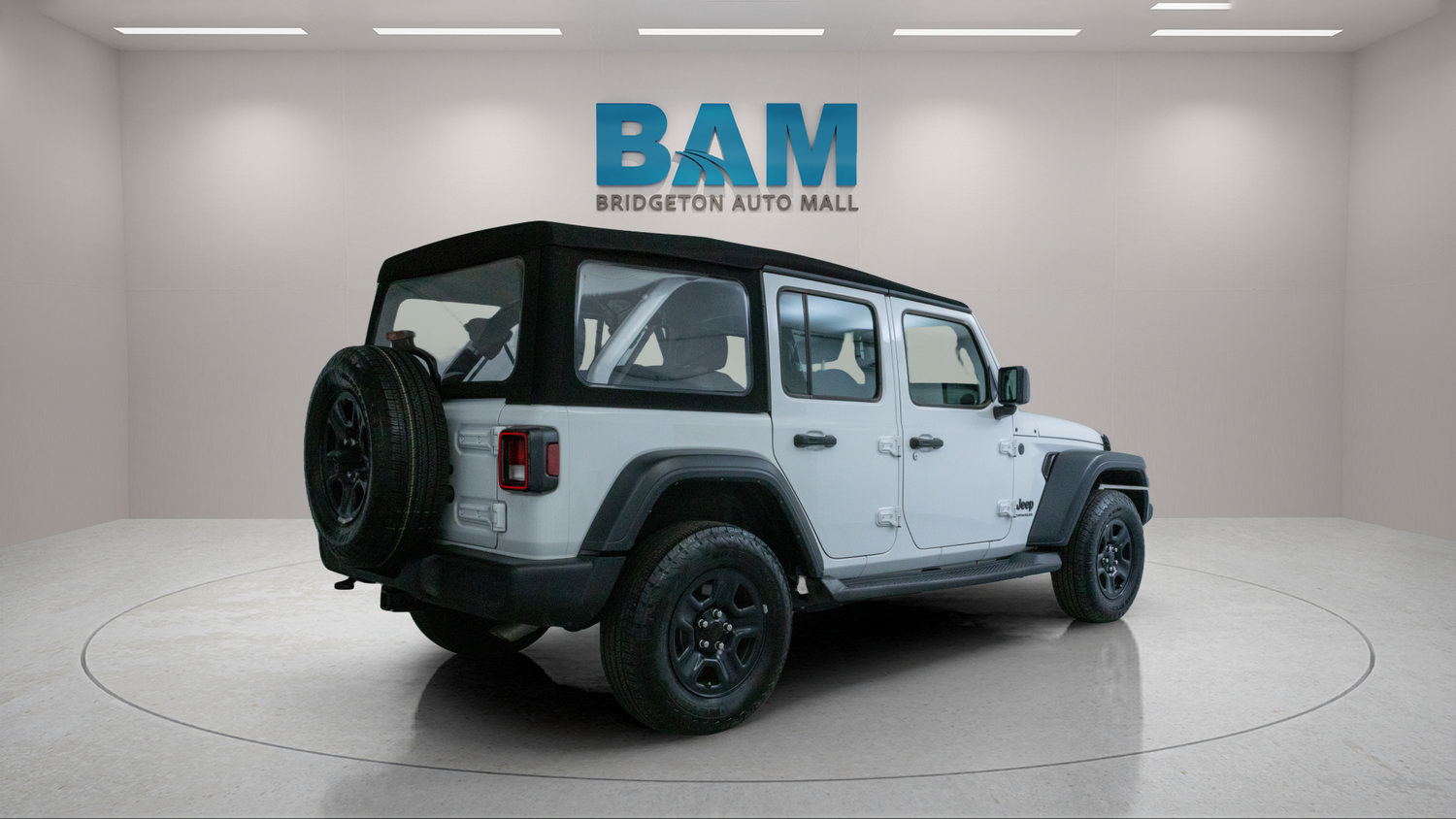 Used 2024 Jeep Wrangler Sport AWD/4WD image 7