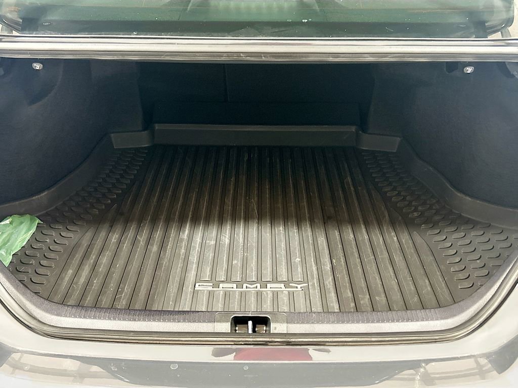Used 2025 Toyota Camry SE w/ Multimedia Upgrade Package FWD image 23