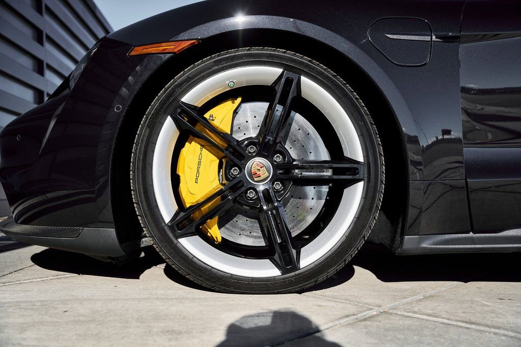 Used 2020 Porsche Taycan Turbo S AWD/4WD image 3