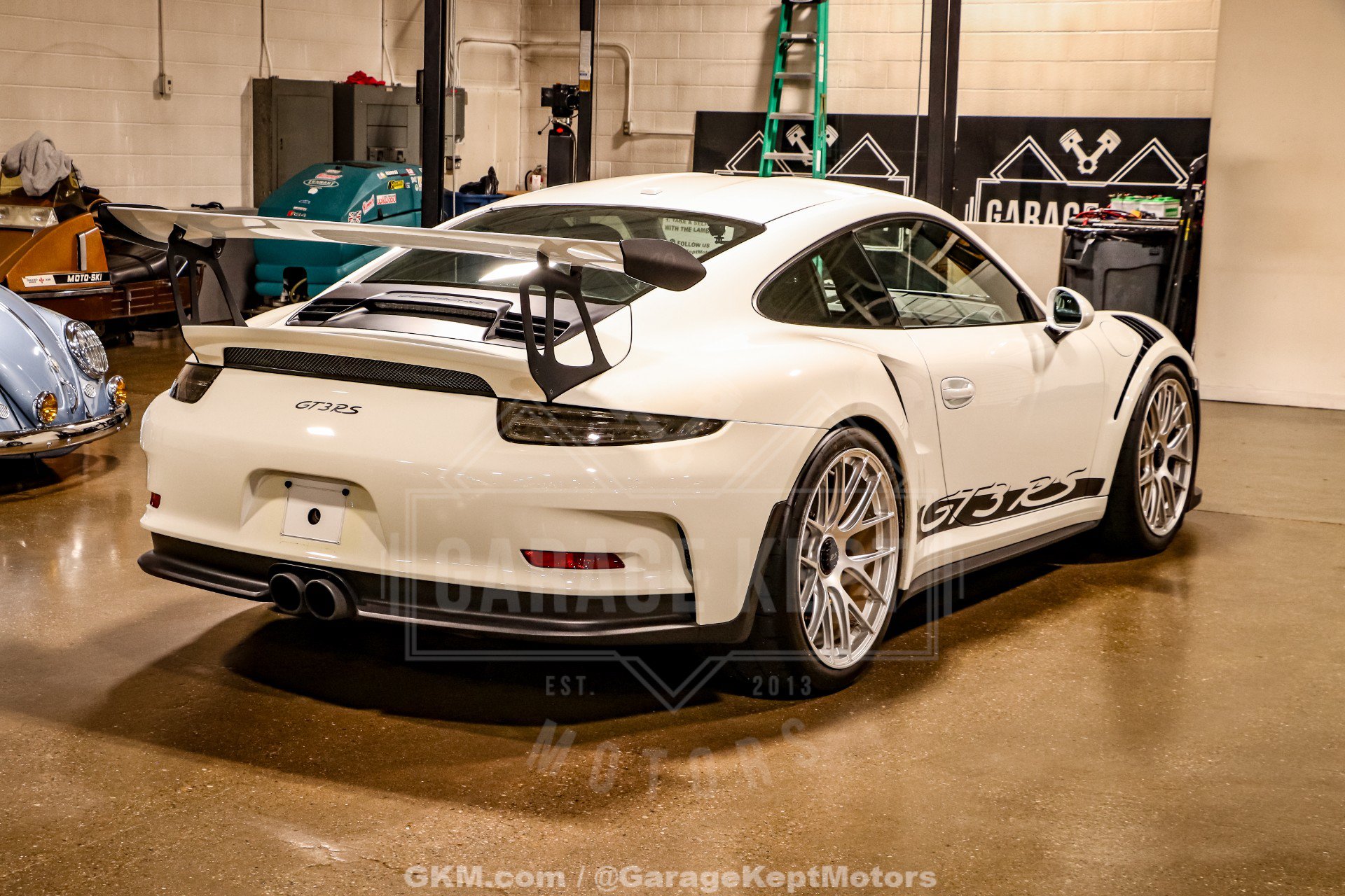 Used 2016 Porsche 911 GT3 RS RWD image 8