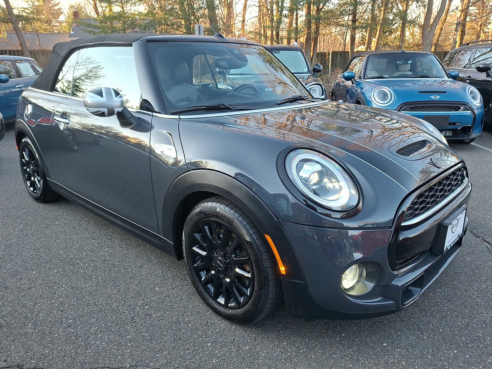 Used 2019 MINI Cooper S image 26