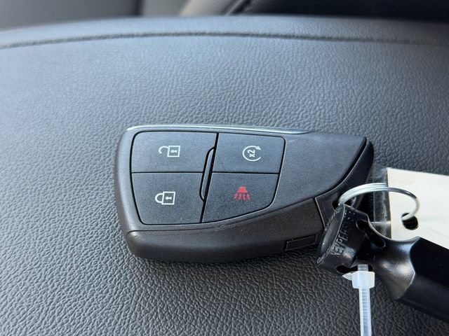 Used 2025 Chevrolet Colorado LT w/ LT Convenience Package RWD image 30