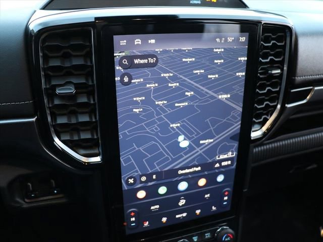 Used 2024 Ford Ranger Lariat w/ FX4 Off-Road Package image 23