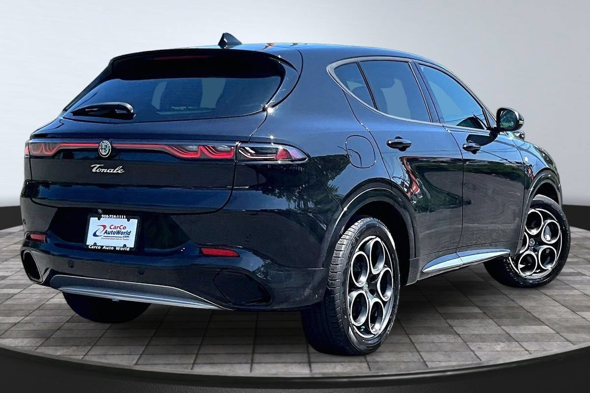 Used 2024 Alfa Romeo Tonale Ti AWD/4WD image 5
